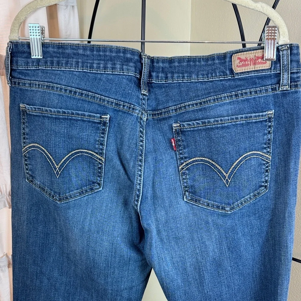Levi's Women's Blue 518 Superlow Jeans 32x32
